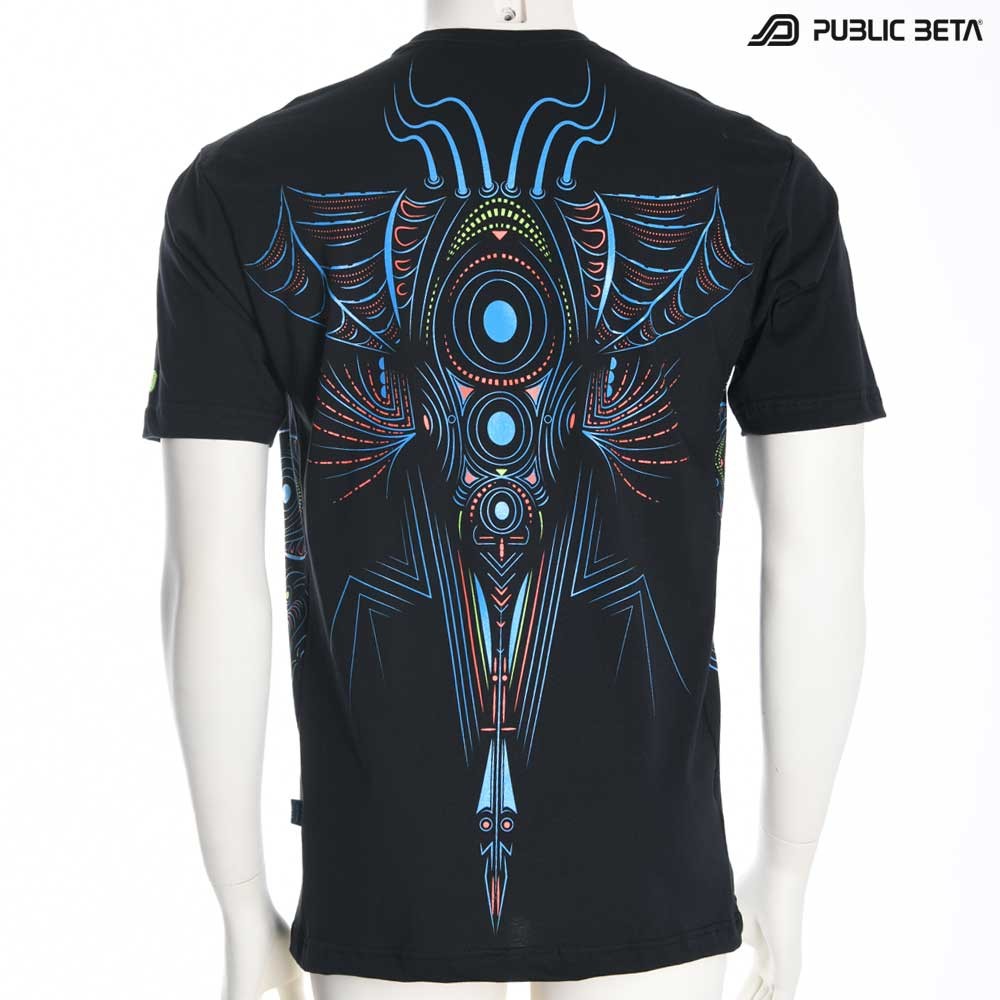UV Active Psychedelic T-Shirt / Psyart on T-Shirt – Public